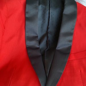 Alberto Nardoni Red Tuxedo And Black Lapel Vested Suit With Black Vest & Pants + Jacket main image 0